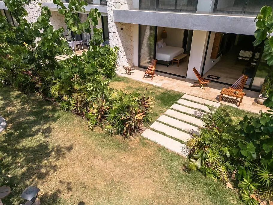 Beautiful & Brand New 2Br Gated Community Pool Apartment Tulum Mexico