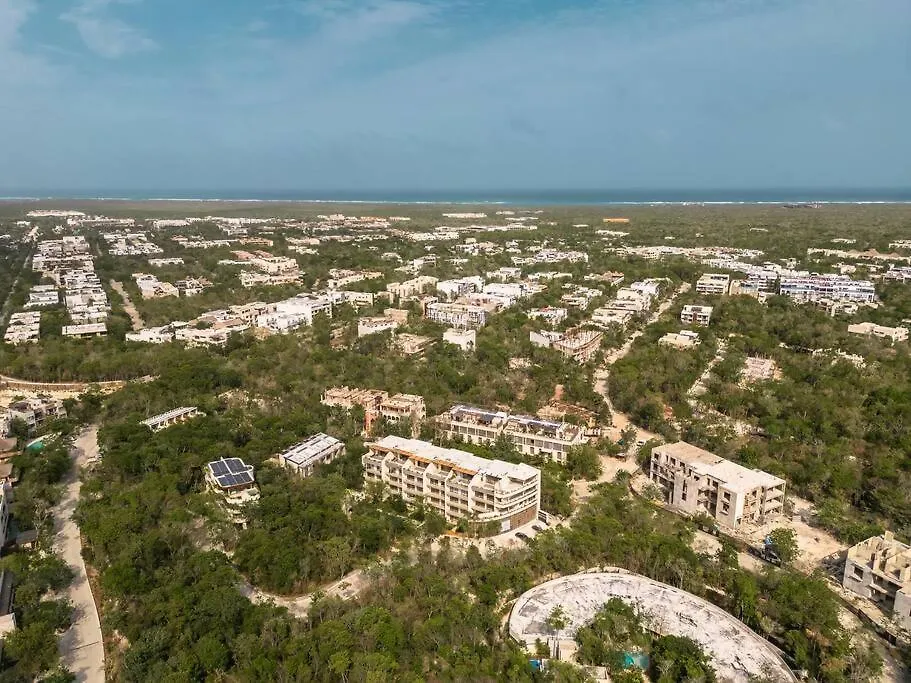 Beautiful & Brand New 2Br Gated Community Pool Apartment Tulum